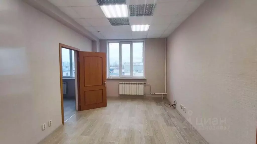 Офис в Новгородская область, Великий Новгород просп. Александра ... - Фото 1