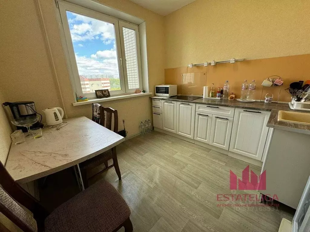 2-к кв. Москва Старобитцевская ул., 9 (56.0 м) - Фото 0