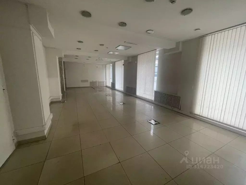 Офис в Челябинская область, Челябинск ул. Свободы, 66 (244 м) - Фото 0