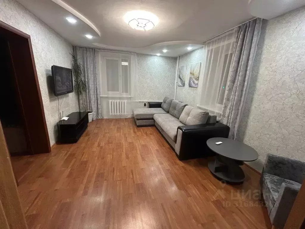 2-к кв. Иркутская область, Слюдянка ул. Ленина, 6 (42.0 м) - Фото 0