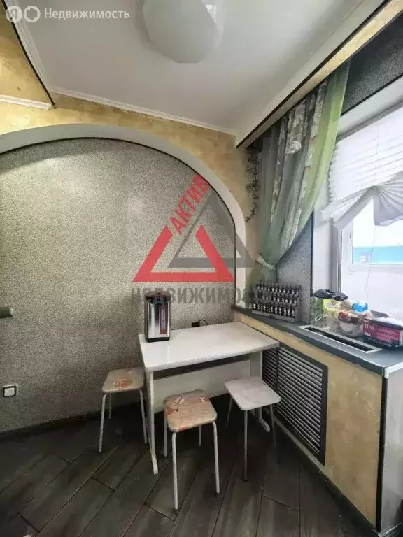 1-комнатная квартира: Каменск-Уральский, улица Кутузова, 24А (31.8 м) - Фото 2