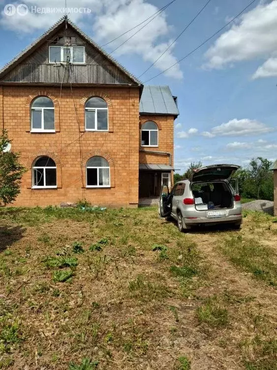 Дом в Кувыково, Горная улица (187 м) - Фото 1