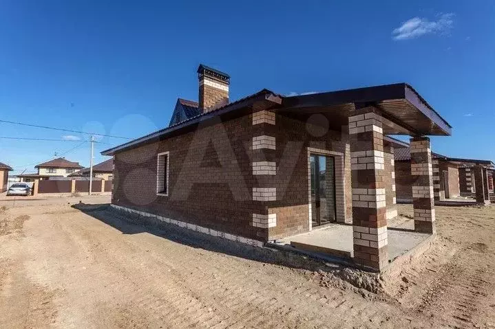 Дом 100 м на участке 8,5 сот. - Фото 1