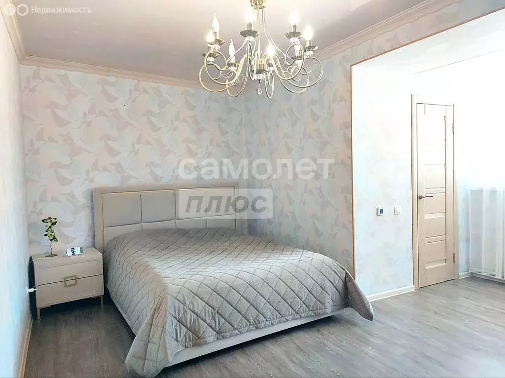2-комнатная квартира: Липецк, улица С.М. Шерстобитова, 8 (75 м) - Фото 1