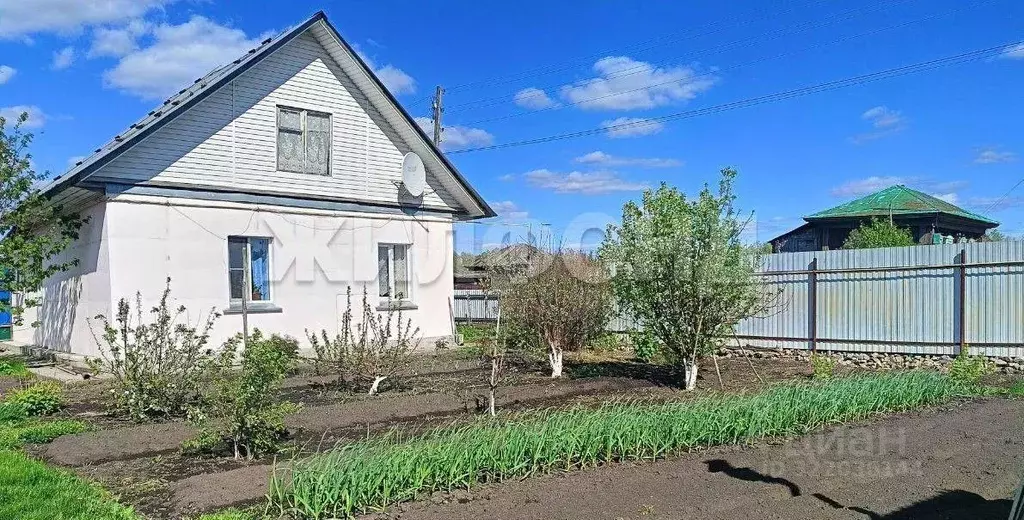 Дом в Новосибирская область, Колывань рп ул. Партизанская (30 м) - Фото 0