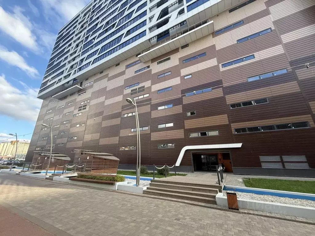 Гараж в Санкт-Петербург бул. Александра Грина, 1 (14 м) - Фото 1