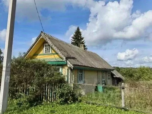Дом в Новгородская область, Батецкий муниципальный округ, д. Хрепле 19 ... - Фото 1