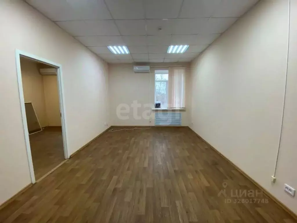 Офис в Мордовия, Саранск ул. Васенко, 15 (36 м) - Фото 2