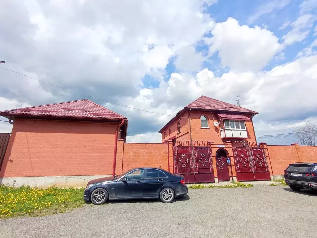 Дом в Московская область, Домодедово городской округ, д. Овчинки ул. ... - Фото 1