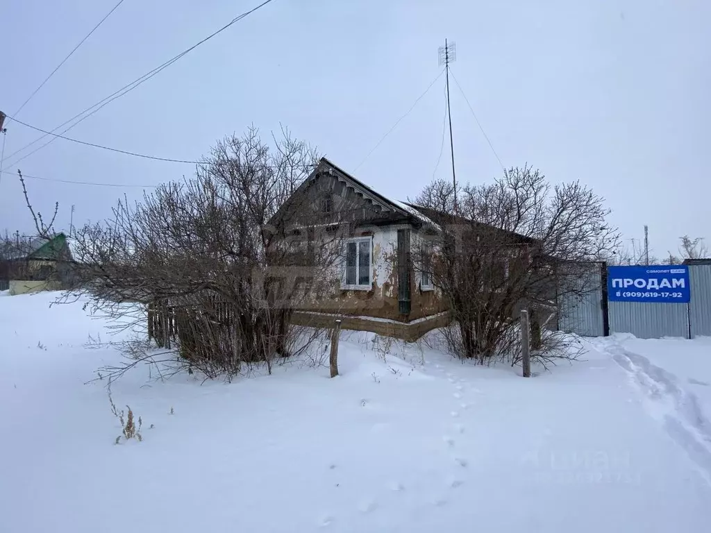 Дом в Оренбургская область, Оренбург с. Краснохолм, ул. Кирова, 23 (56 ... - Фото 1
