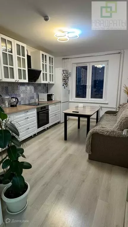 Продаётся 2-к квартира, 56.6 м - Фото 0