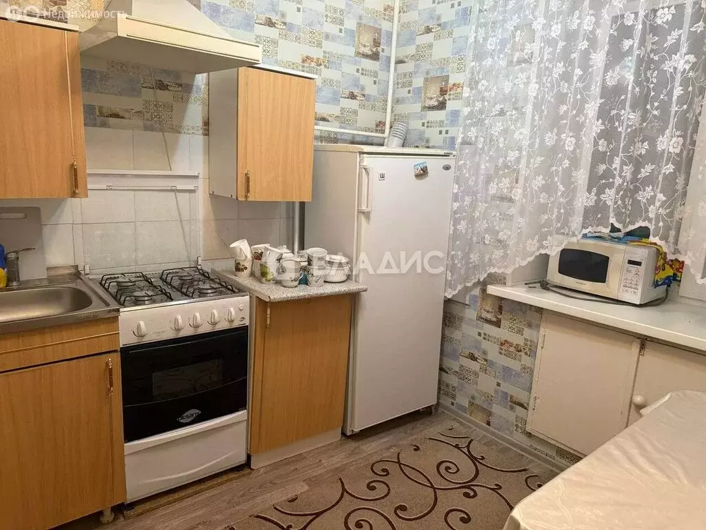 1-комнатная квартира: Стерлитамак, микрорайон Шахтау, улица Карла ... - Фото 2