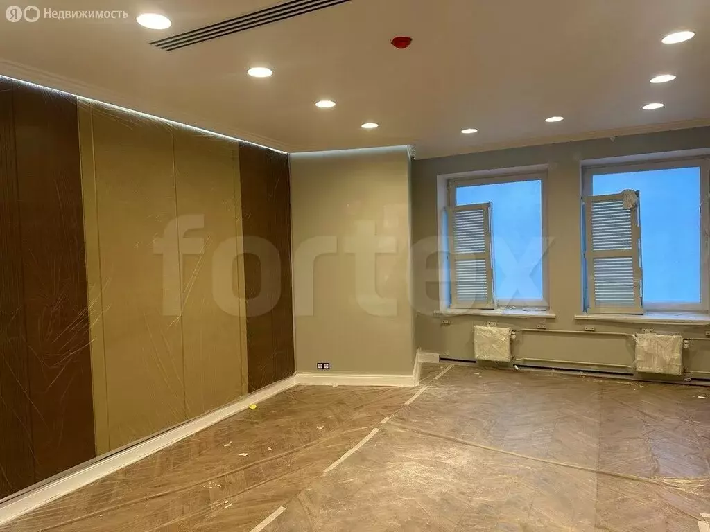 Офис (685 м) - Фото 1