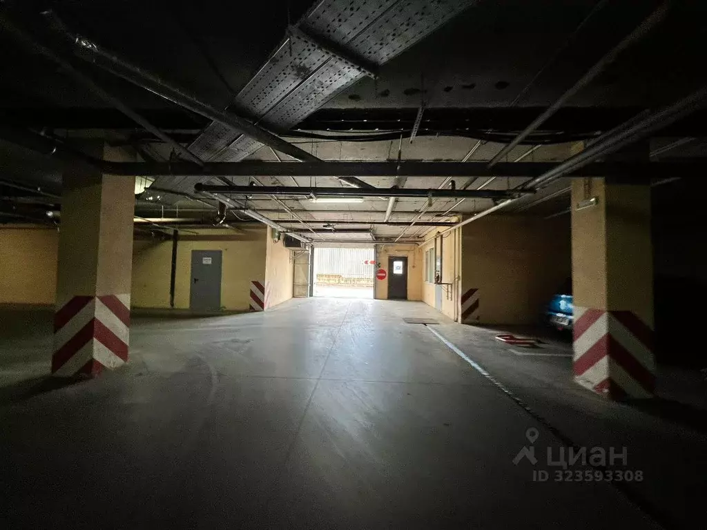 Гараж в Московская область, Балашиха ул. Чистопольская, 24 (18 м) - Фото 1