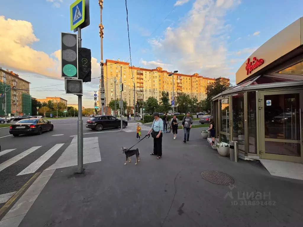 Помещение свободного назначения в Москва Комсомольский просп., 40 (17 ... - Фото 1