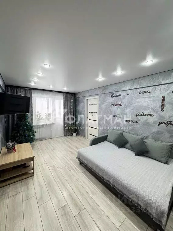 3-к кв. Иркутская область, Усолье-Сибирское ул. Коростова, 33 (59.2 м) - Фото 2