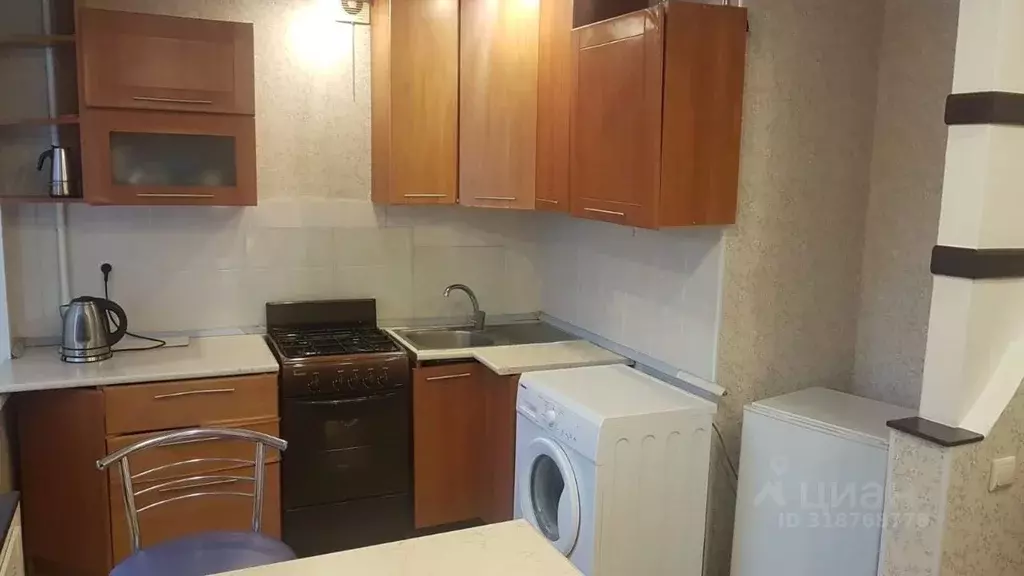 1-к кв. Башкортостан, Уфа ул. Цюрупы, 85 (33.0 м) - Фото 0