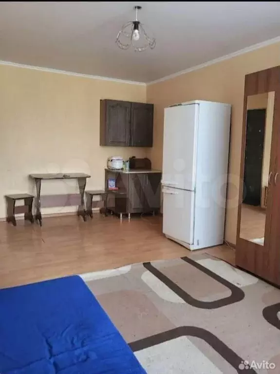 Комната 18 м в 1-к., 2/5 эт. - Фото 1