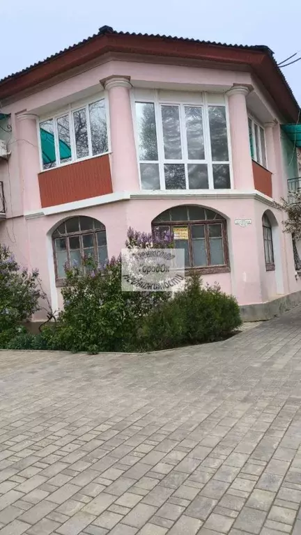 3-к кв. Крым, Саки ул. Курортная, 77 (70.1 м) - Фото 0