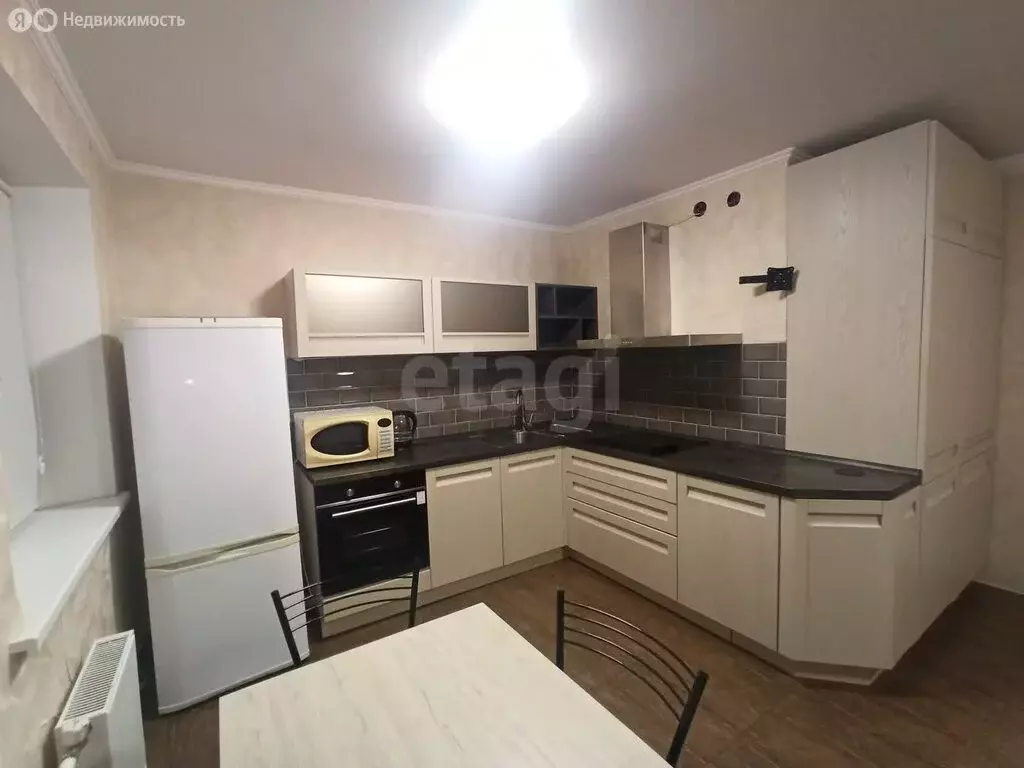 1-комнатная квартира: Тюмень, улица Пермякова, 83 (30 м) - Фото 2