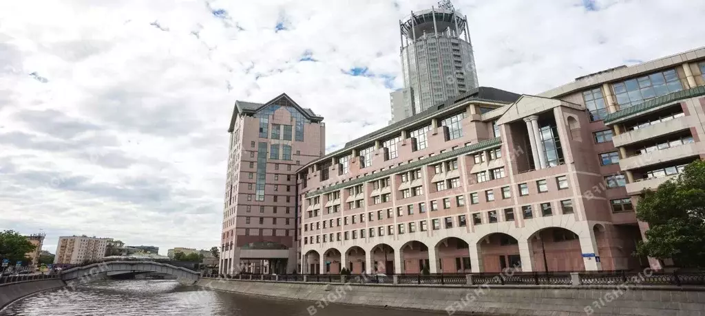 Офис в Москва Космодамианская наб., 52С3 (346 м) - Фото 1