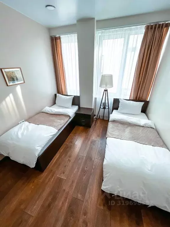 Комната Приморский край, Владивосток ул. Станюковича, 3 (17.0 м) - Фото 0