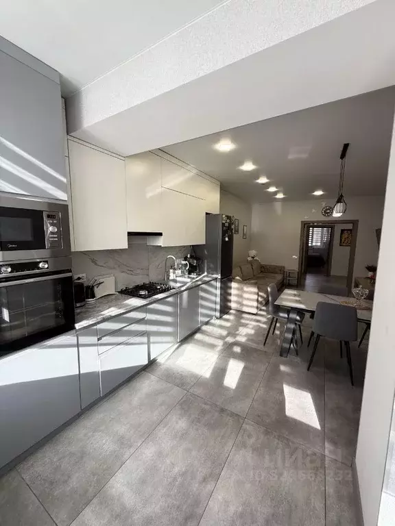 3-к кв. Северная Осетия, Владикавказ ул. Хадарцева, 39 (105.0 м) - Фото 2