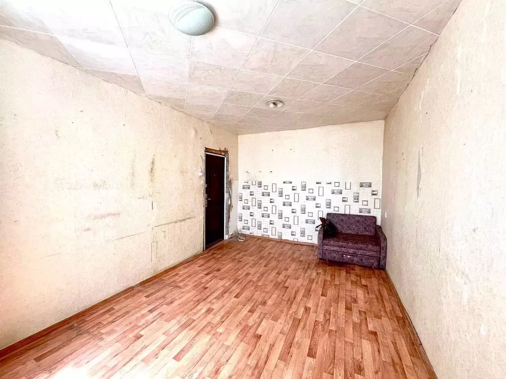 Комната Оренбургская область, Оренбург просп. Дзержинского, 6 (17.6 м) - Фото 1