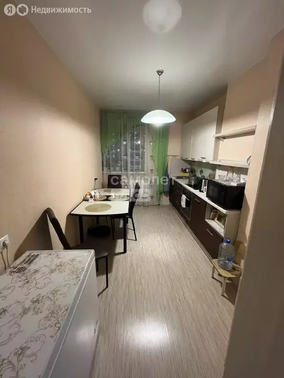 3-комнатная квартира: Тюмень, улица Василия Гольцова, 3 (75.3 м) - Фото 2