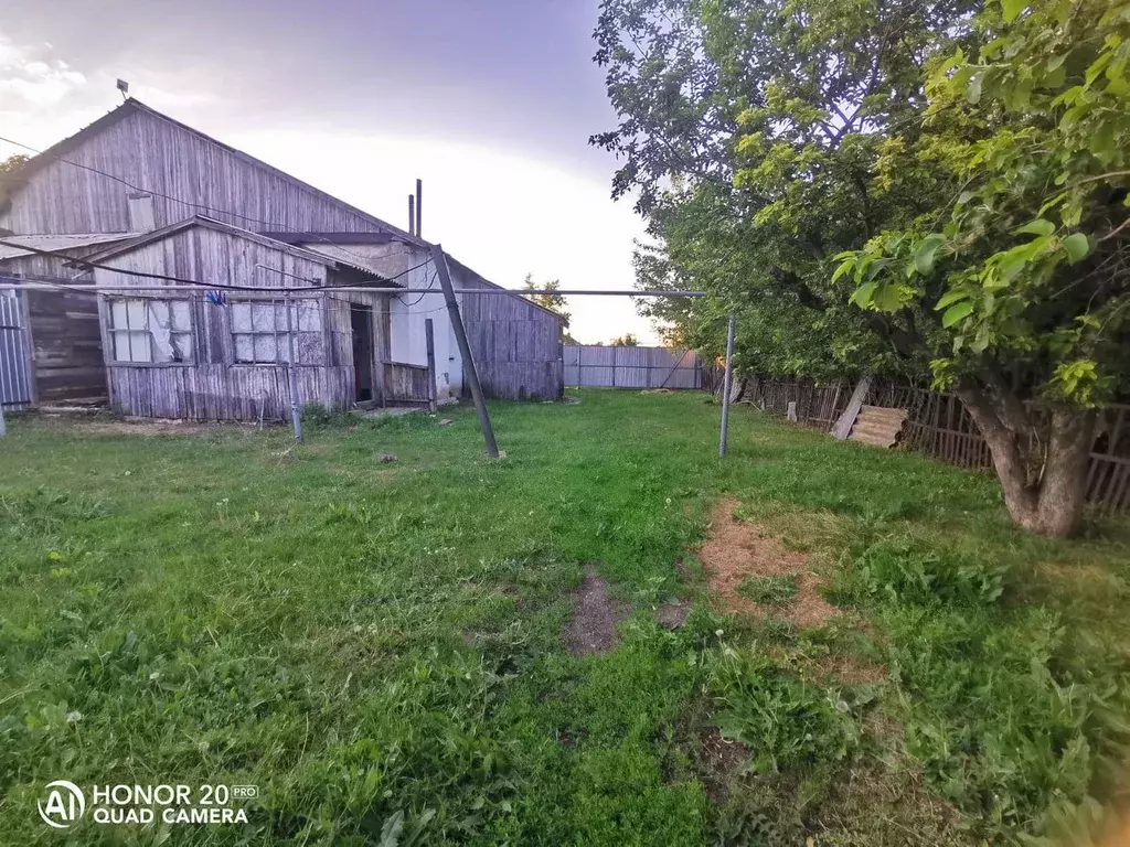 Дом в Саратовская область, Ершов муниципальное образование, пос. ... - Фото 1