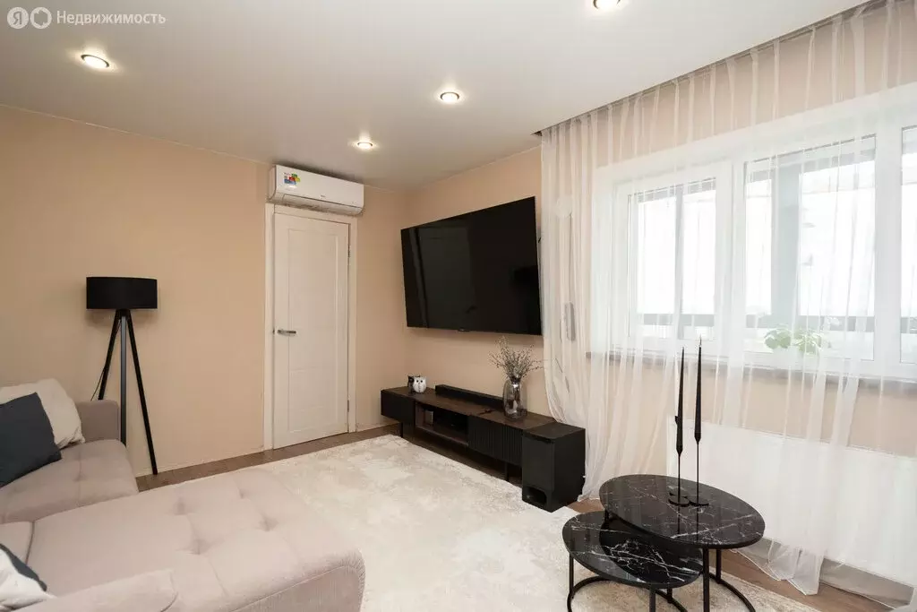 2-комнатная квартира: Иркутск, 4-я Железнодорожная улица, 25 (60 м) - Фото 2