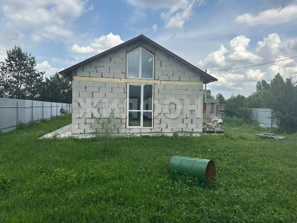 Дом в Алтайский край, Первомайский район, с. Фирсово Затонская ул. (59 ... - Фото 0