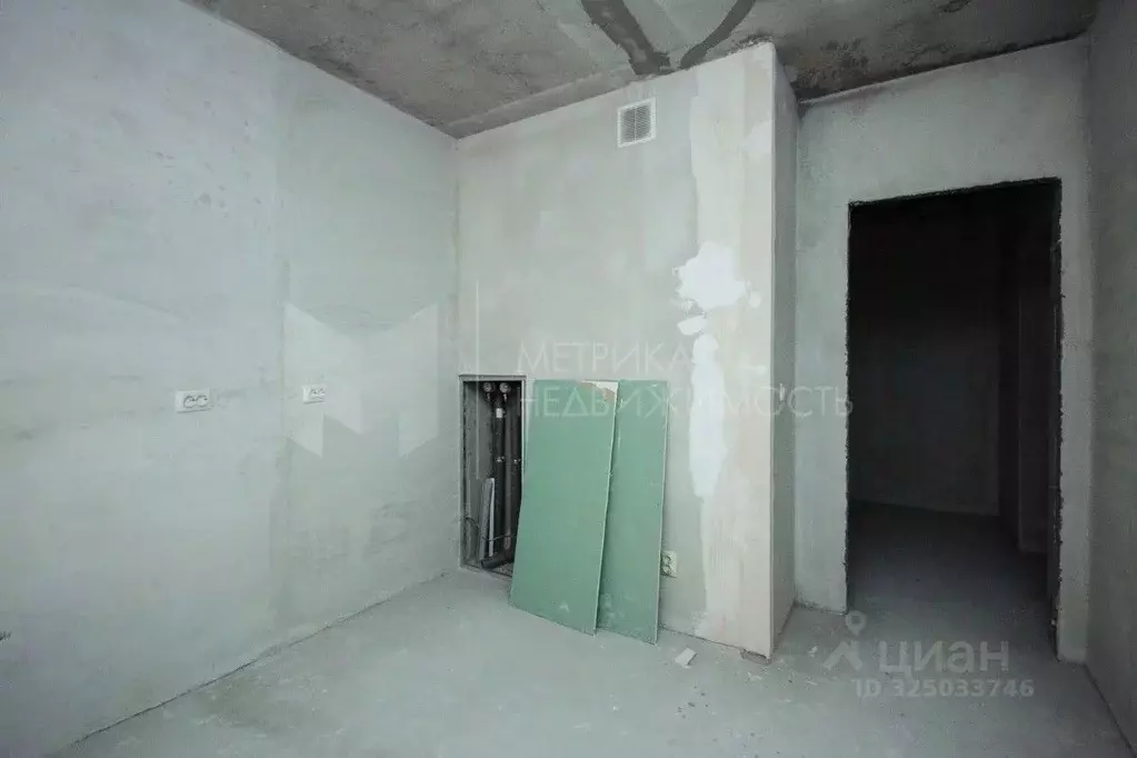 2-к кв. Тюменская область, Тюмень ул. Александра Протозанова, 16 (53.2 ... - Фото 1