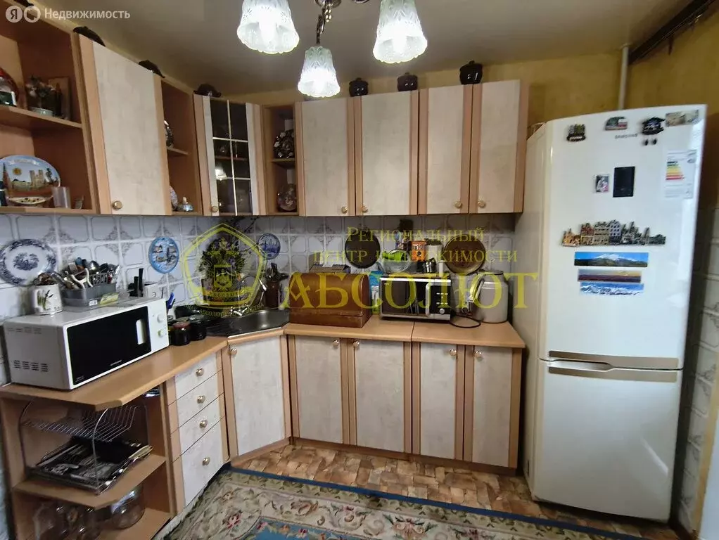 2-комнатная квартира: Ревда, улица Кирзавод, 23 (49.2 м) - Фото 0