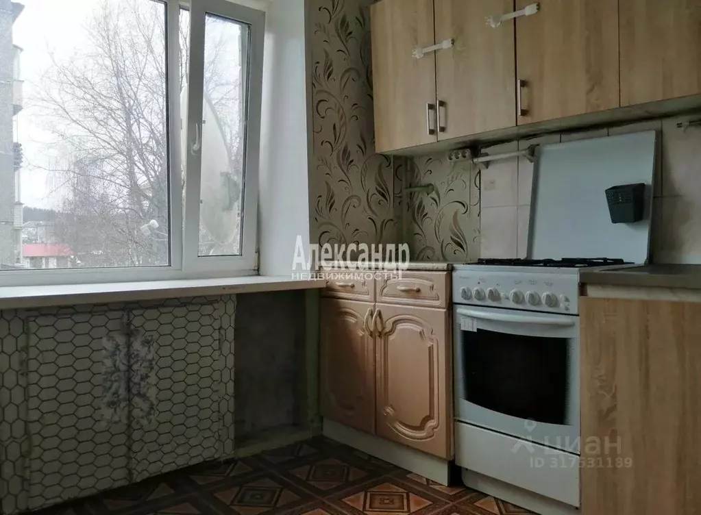 2-к кв. Карелия, Лахденпохья ул. Ленина, 5А (45.8 м) - Фото 0