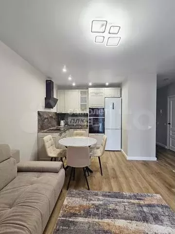 1-к. квартира, 37 м, 7/15 эт. - Фото 0