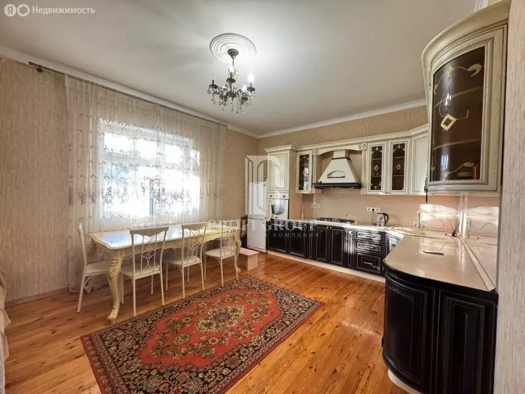 Дом в Махачкала, улица Огарёва (180 м) - Фото 2