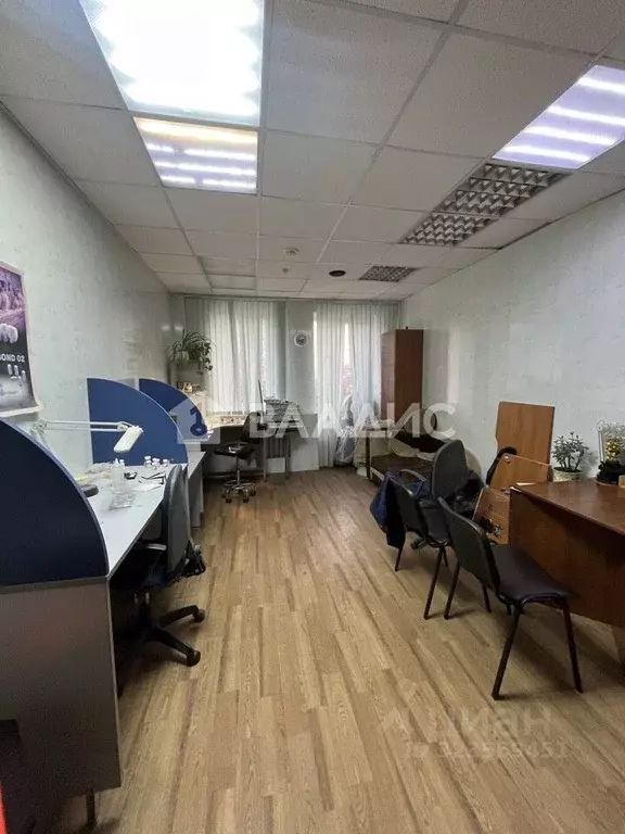 Офис в Белгородская область, Белгород Народный бул., 92 (74 м) - Фото 1