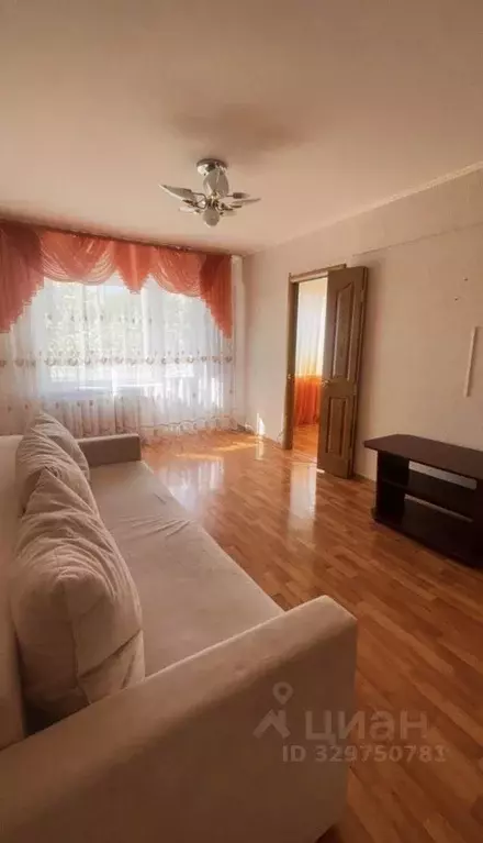 2-к кв. Брянская область, Брянск ул. Молодой Гвардии, 85 (46.0 м) - Фото 2