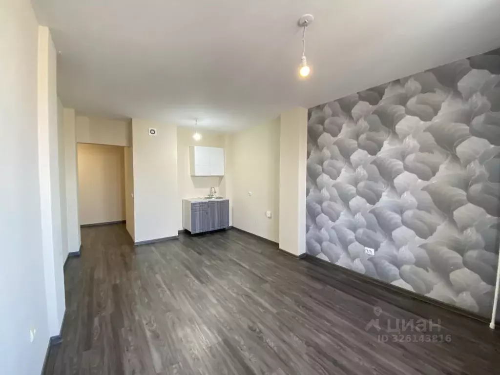 Студия Красноярский край, Красноярск ул. Березина, 82 (32.0 м) - Фото 1