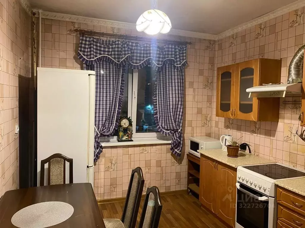 3-к кв. Кемеровская область, Кемерово просп. Ленина, 102 (60.0 м) - Фото 1