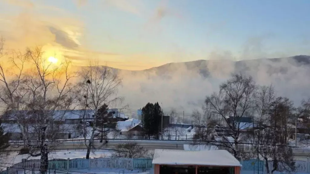 1-к кв. Иркутская область, Иркутский муниципальный округ, Листвянка рп ... - Фото 1