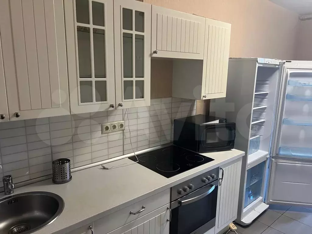 1-к. квартира, 40 м, 4/25 эт. - Фото 1