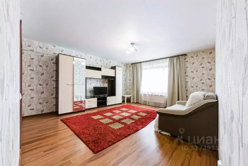 1-к кв. Свердловская область, Екатеринбург ул. Парниковая, 3А (42.7 м) - Фото 1