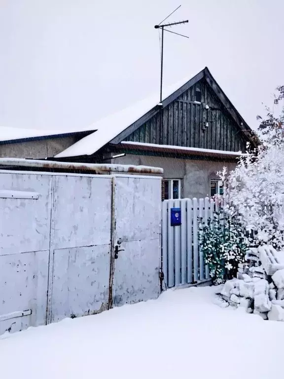 Дом в Оренбургская область, Оренбург Пугачи мкр, ул. Учительская, 21 ... - Фото 1