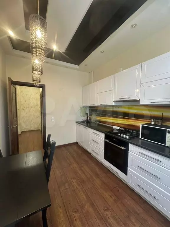 2-к. квартира, 56 м, 4/4 эт. - Фото 1