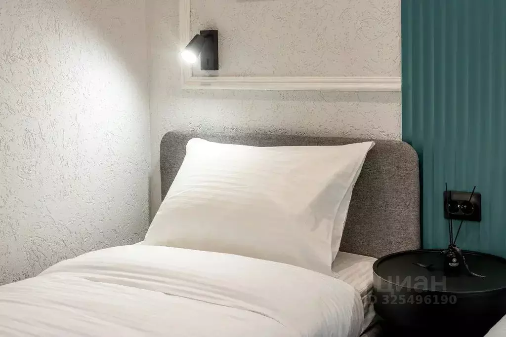 Комната Нижегородская область, Нижний Новгород ул. Спартака, 19 - Фото 2