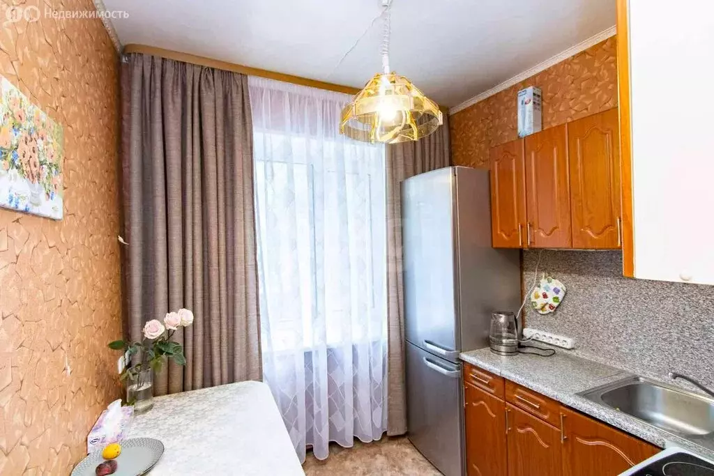 2-комнатная квартира: Тюмень, улица Максима Горького, 31 (40.3 м) - Фото 1