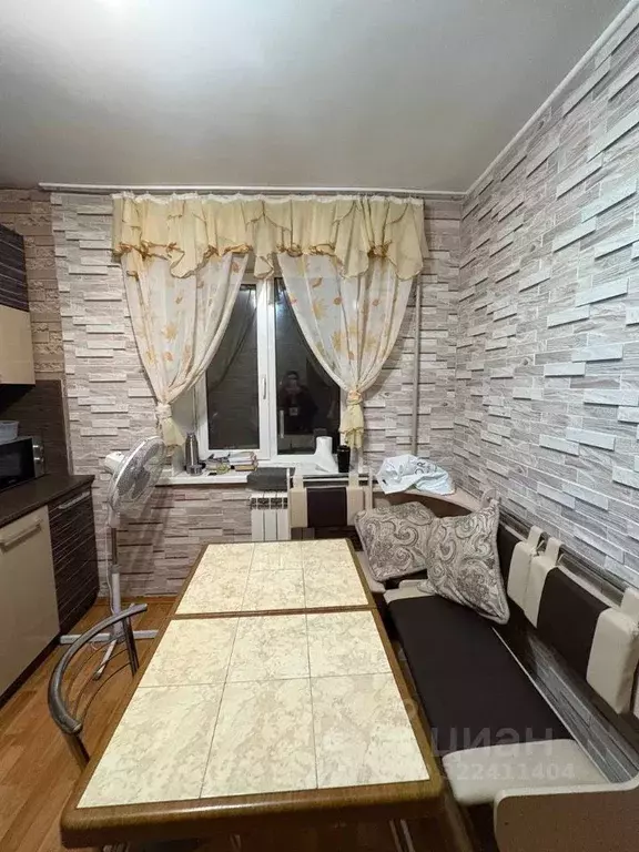 3-к кв. Белгородская область, Белгород Советская ул., 1а (68.2 м) - Фото 2