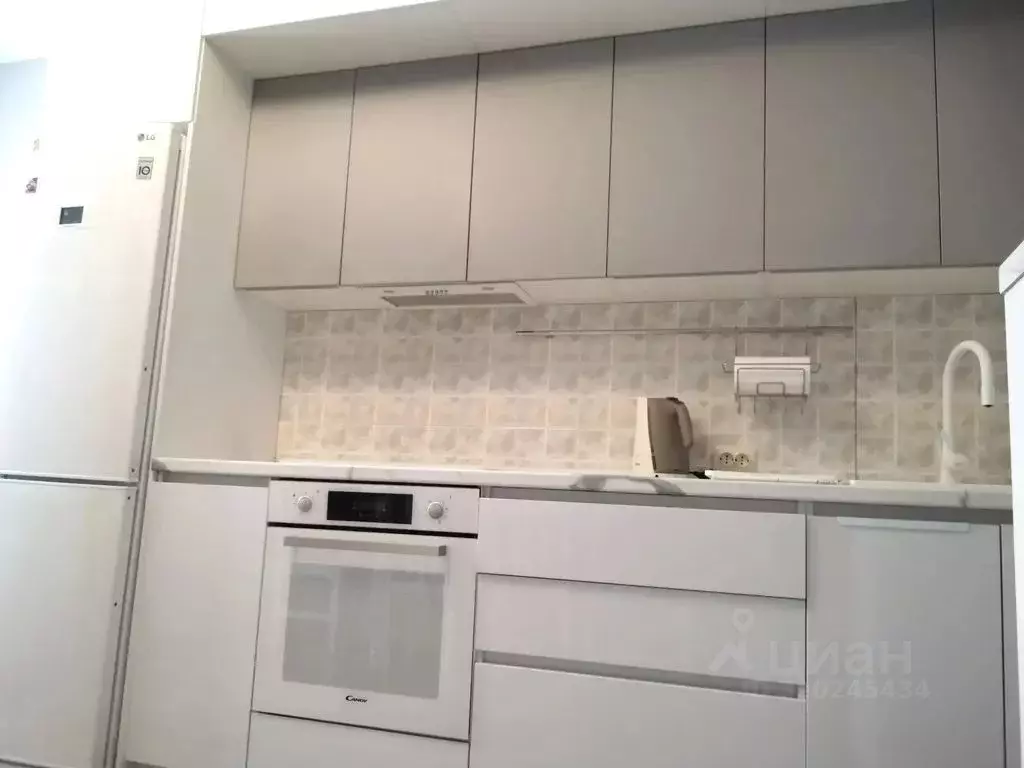 2-к кв. Новосибирская область, Новосибирск ул. Тюленина, 28 (77.0 м) - Фото 1